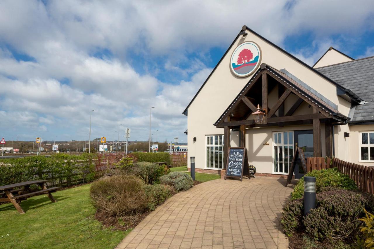 Sessile Oak, Llanelli By Marston'S Inns Exterior foto