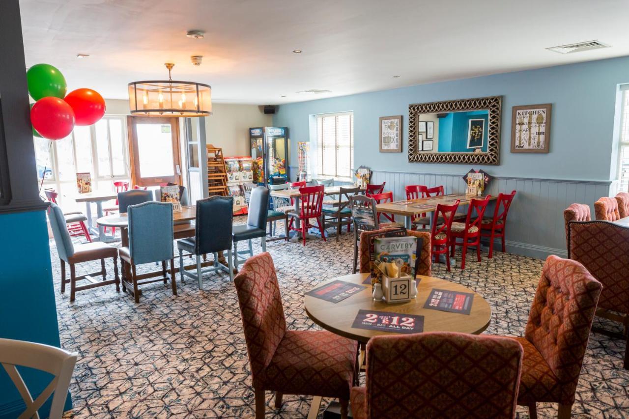 Sessile Oak, Llanelli By Marston'S Inns Exterior foto